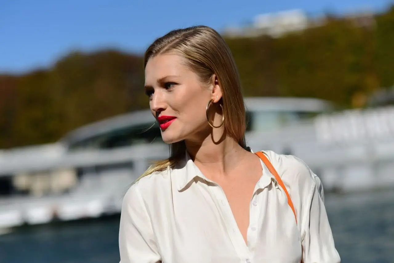 Toni Garrn Stills at LOreal Show at Paris Fashion Week10